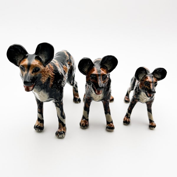 African Wild Dog Lycaon Pictus Ceramic Figurine Animal Statue, Gift for Wild Animal Lovers, Wild Life Theme Decoration