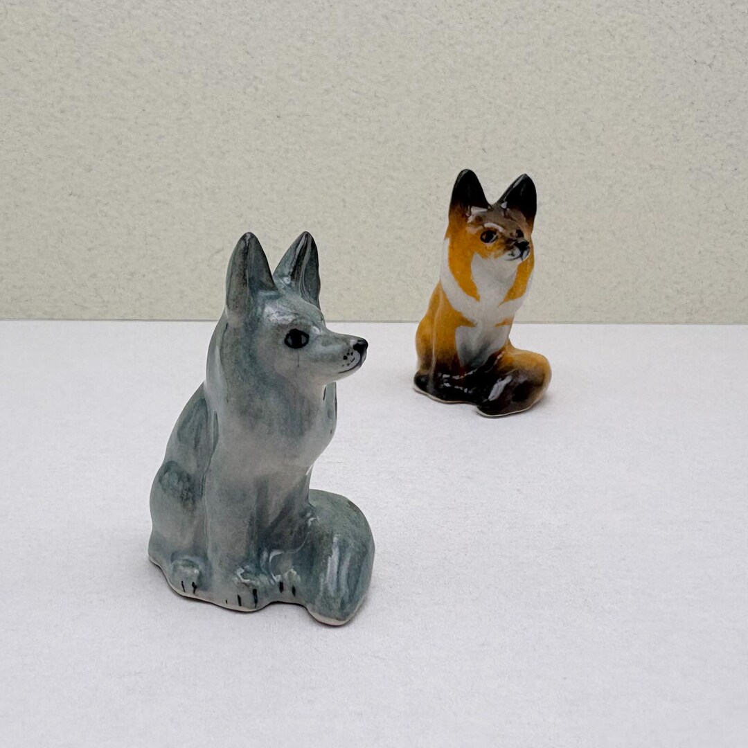 Hand-painted Ceramic Fox Figurine, Woodland Decor - Etsy