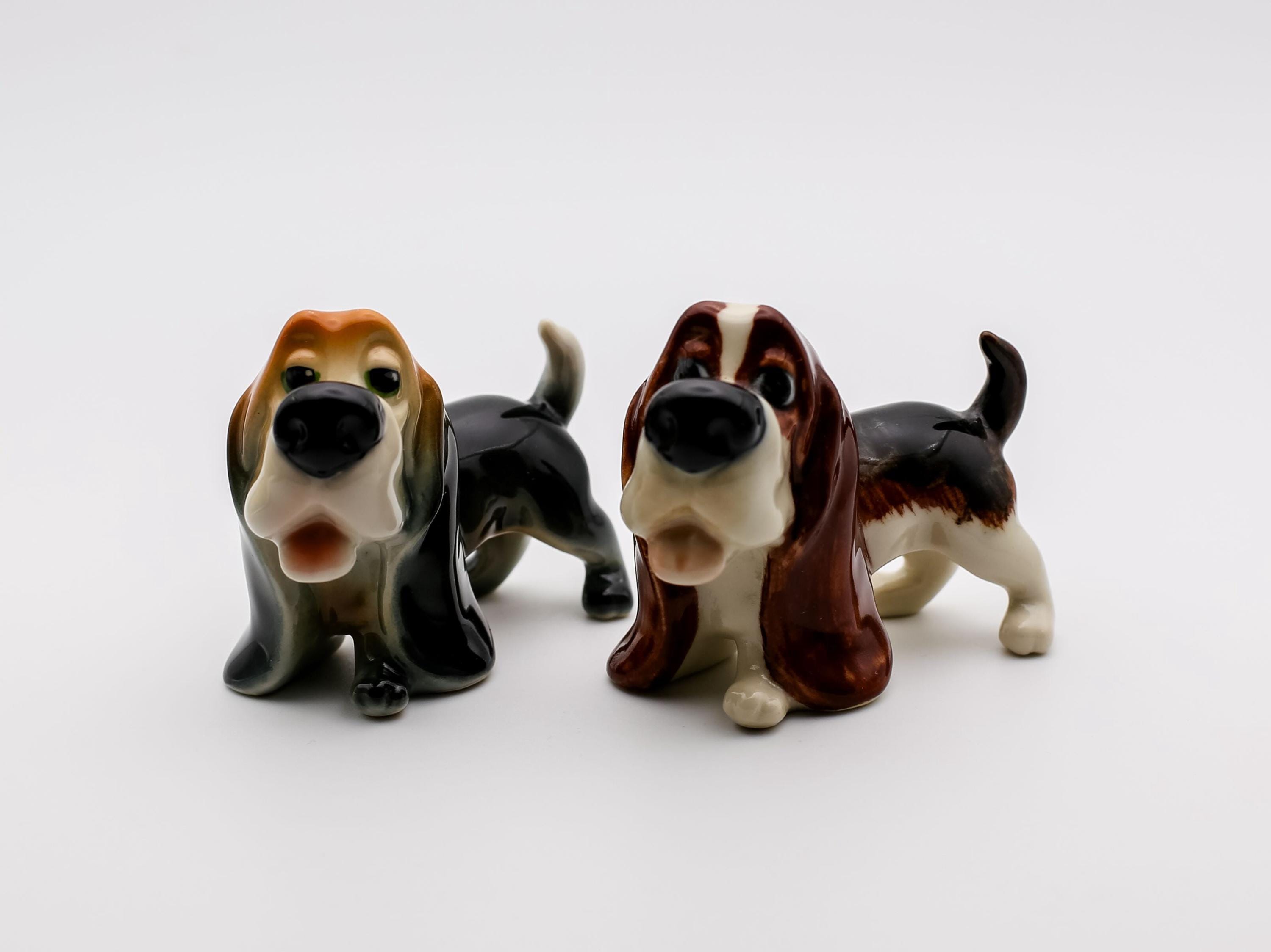 Hand-Painted Basset Hound Ceramic Figurine: Collectible Dog Decor