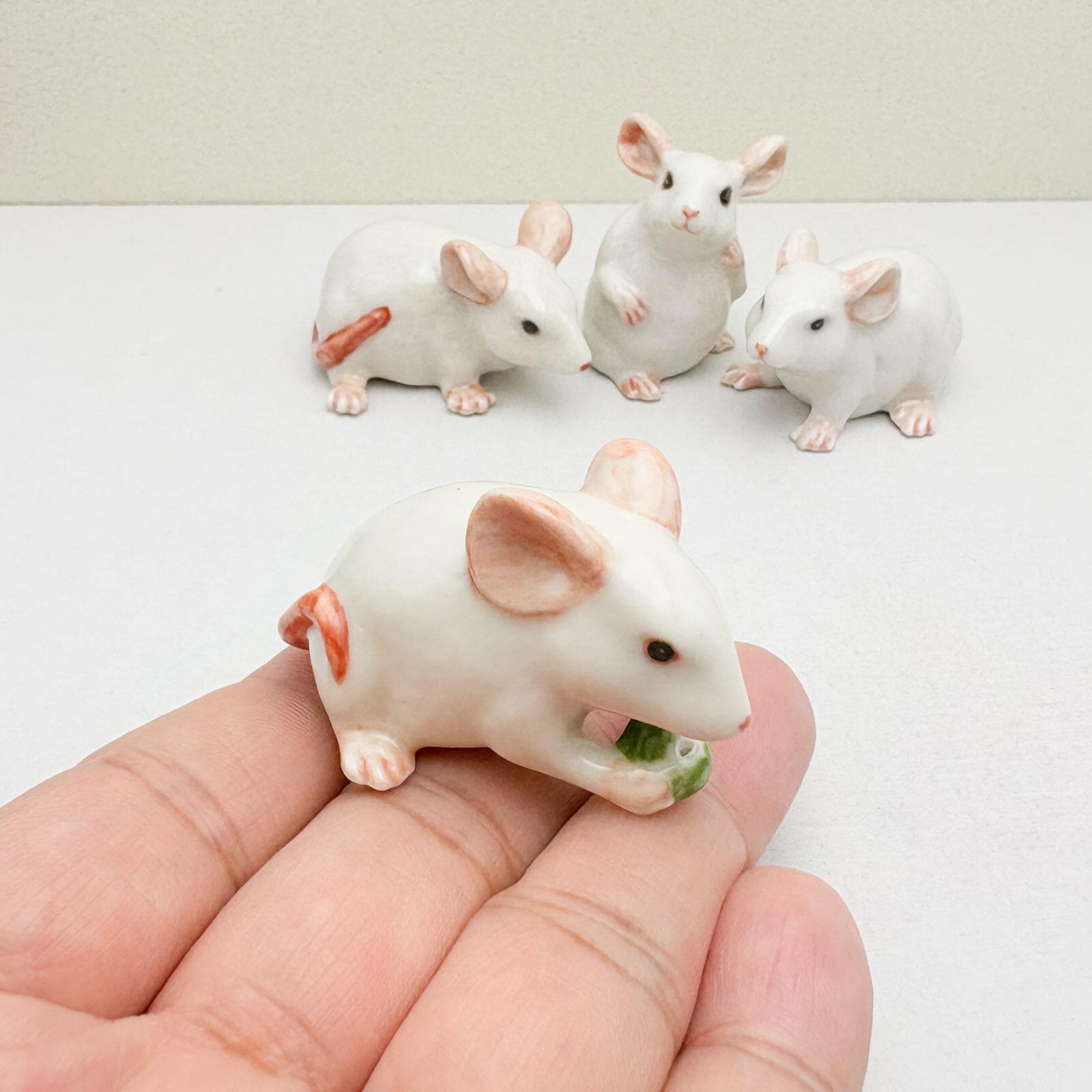 ドイツ　HUTSCHENREUTHER ペンギン　5体　フィギュリン　陶磁器 リヤドロ ナオ 男の子 羊飼い 羊 フィギュリン スペイン 陶器 置物