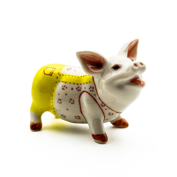 Cheerful Yellow-Dotted Piglet Figurine – A Petite Ceramic Delight, Gift for Pig Lovers, Farm Animal Collectors