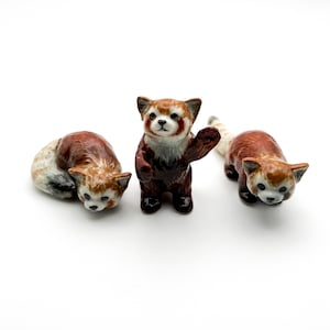 Hand-Painted Red Panda Ceramic Figurine: Wild Animal Collection
