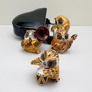 Hand-Painted Ceramic Owl Musician Figurine: Whimsical Home Decor