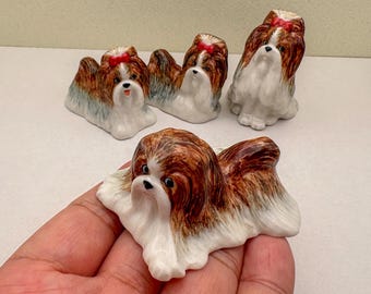 手作りの白い陶器のポメラニアン置物：犬のポーズ3つ - Etsy 日本