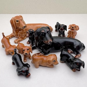 Ceramic Dachshund Figurine Set with 5 Pieces, Adorable Adult and Pups, Black or Brown Colors, Perfect for Pet Owners & Collectors