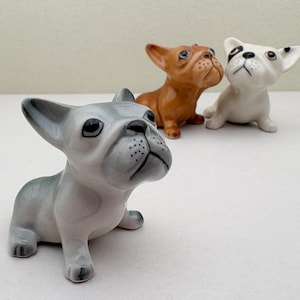 French Bulldog Ceramic Figurine – Cute Handmade Dog Statue – Collectible Home Decor – Gift for Dog Lovers & Frenchie Owners