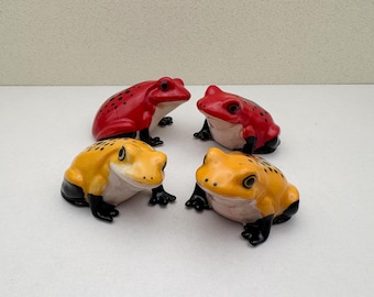 Handmade Ceramic Frog Figurine Set: Miniature Home Decor