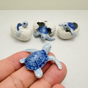 Ceramic Baby Sea Turtle Figurine Blue White Hatching Hatchling Ocean Miniature Hand Painted