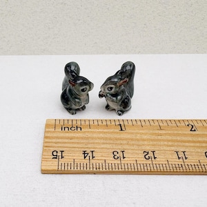 Hand-Painted Ceramic Squirrel Figurines: Woodland Decor Collectibles Gray