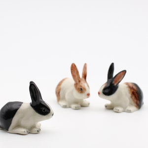 Hand-Painted Ceramic Rabbit Figurine: Miniature Dollhouse Decor