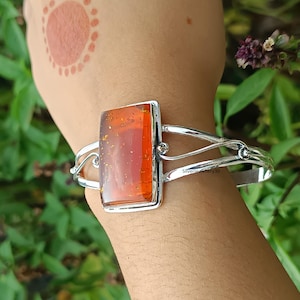Baltic Amber Bangle, 925 Sterling Silver Bangle, Handmade Bangle, Statement Jewelry, Baltic Amber Gemstone, Stackable Bangle, Promise Gift,
