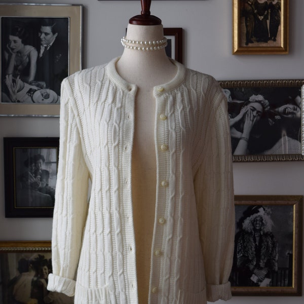 1970s Vintage Wintuk Cream Acrylic Cardigan Sweater w/ Double Front Pocket - Size M