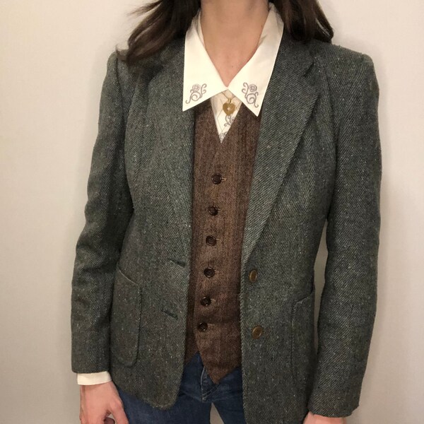 1970s Vintage Oscar De La Renta Wool Blazer