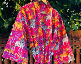 Tierdruck-Baumwollkimono-Robe: Brautvertuschung