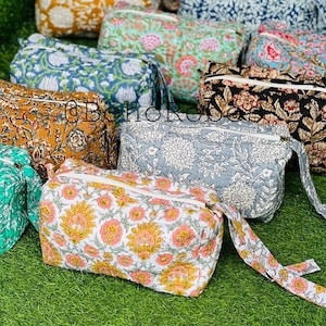 Großhandelsblock druckte Kulturbeutel, waschbare Make-uptasche, Reisekosmetiktasche, Kulturtasche für Frauen, Geburtstagsgeschenke