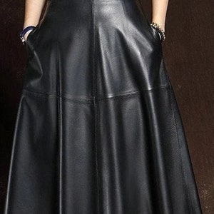 Women's Knee Length Lambskin Leather Pencil Skirt WS32