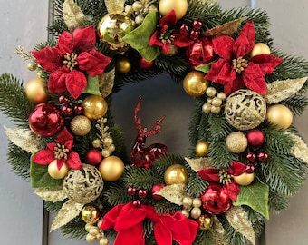 red xmas wreath, red christmas wreath for front door, elegant holiday wreath, winter door wreath, red berry wreath outdoor, front door decor