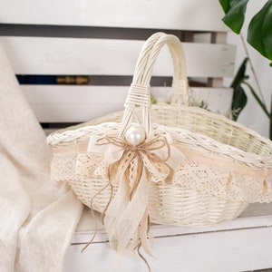 Blumenmädchen Korb, Weidenkorb mit Griff, Hochzeit großer Korb, weißer Brautkorb, Waldhochzeitsdekor, Hochzeitskartenkorb
