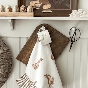 Bunny Kitchen towel for Spring, kitchen dish towel, hand drying towel, hanging hand towel, stove/oven handle towel, hand towel with ruffle