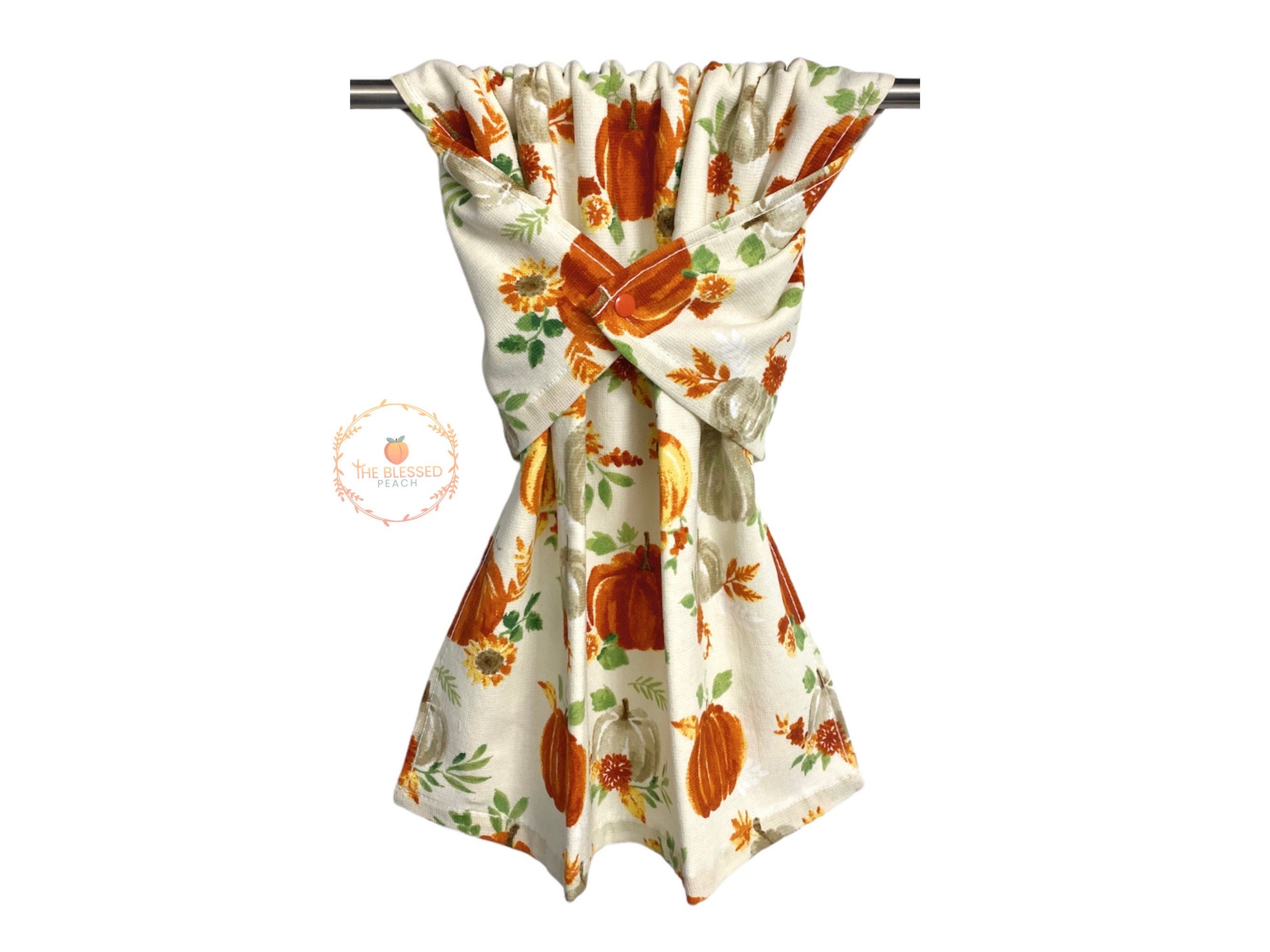 Tea Towel With Pumpkins, Fall Kitchen Tea Towel, Stay Put Oven Handle