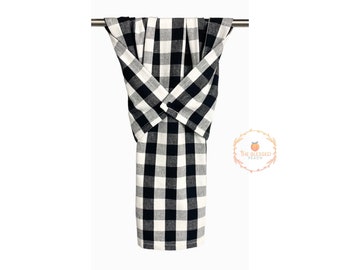 Bestseller, Buffalo check kitchen towel, black and white dish towel, stay put towel, oven handle towel, farmhouse kitchen towel