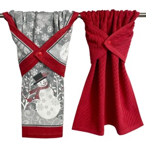 Snowman Hand Towel Set: Stay Put Winter Kitchen Decor