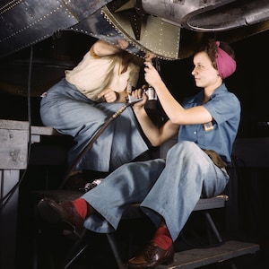 Women at work on bomber during WWII Vintage Color Photo Poster - Instant Download Easy Print JPG File for Collecting Printing Framing