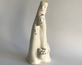 Vases and Planters ,Limited Edition White Minimalist Bud Vase,Ceramic family and cat bud Vase,Decorative Vase, Gift for pets cat