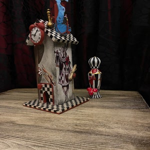 Vintage style Alice in Wonderland Box,Lewis Carroll,Alice’s adventures in Wonderland perfect gift your favorite alice fan with