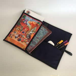 Pochette de livre Alice au pays des merveilles Alice au pays des merveilles avec fermeture à bouton, compagnon de lecture, couverture de livre, cadeau d&#39;anniversaire Alice au pays des merveilles, sac de livre