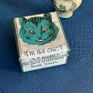 Alice in Wonderland vintage jewellery Box cheshire cat,Alice in Wonderland rings box, alice gift