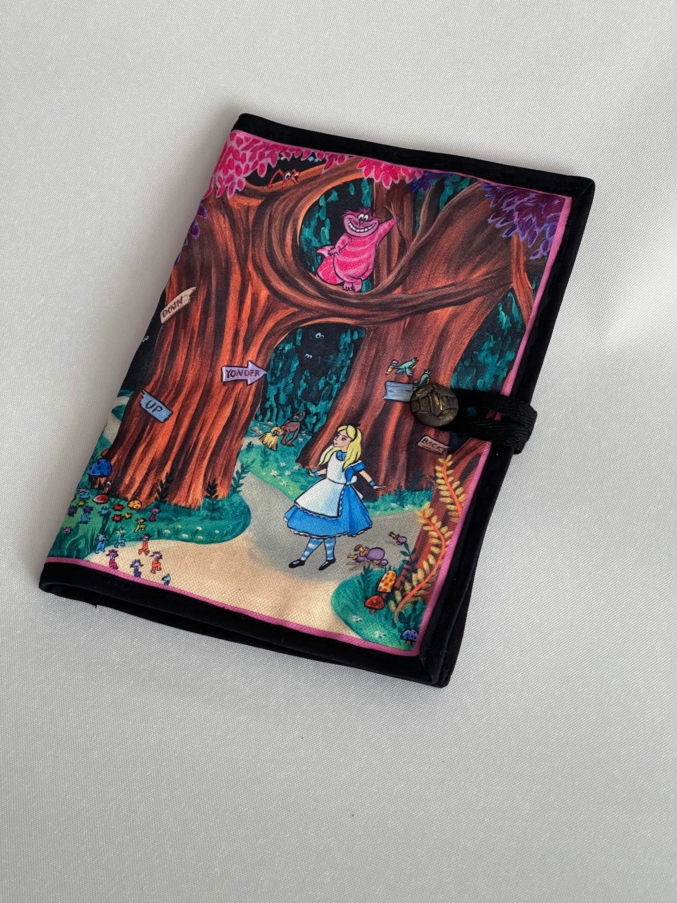 Alice in Wonderland cheshire cat,Alice Book Sleeve,Alice gift,Alice in wonderland unique gift,Alice Adventure, Welcome to Wonderland