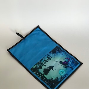 Pochette pour livre Alice au pays des merveilles Cadeau unique Alice au pays des merveilles, cadeau Les aventures d&#39;Alice, pochette pour tablette Alice