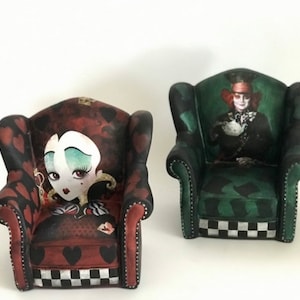 Alice in Wonderland mini chair,Mad Hatter,Red queen,Alice in Wonderland unique home decor,Alice&#39;s Adventures Gift,Alice furniture decoration