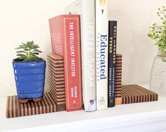 Muso Wood Walnut Bookends for Heavy Books Wooden Book Ends for Shelves Non-Skid Bookends for Office Home Desk 7.1x4.7x4.1 1 Pair