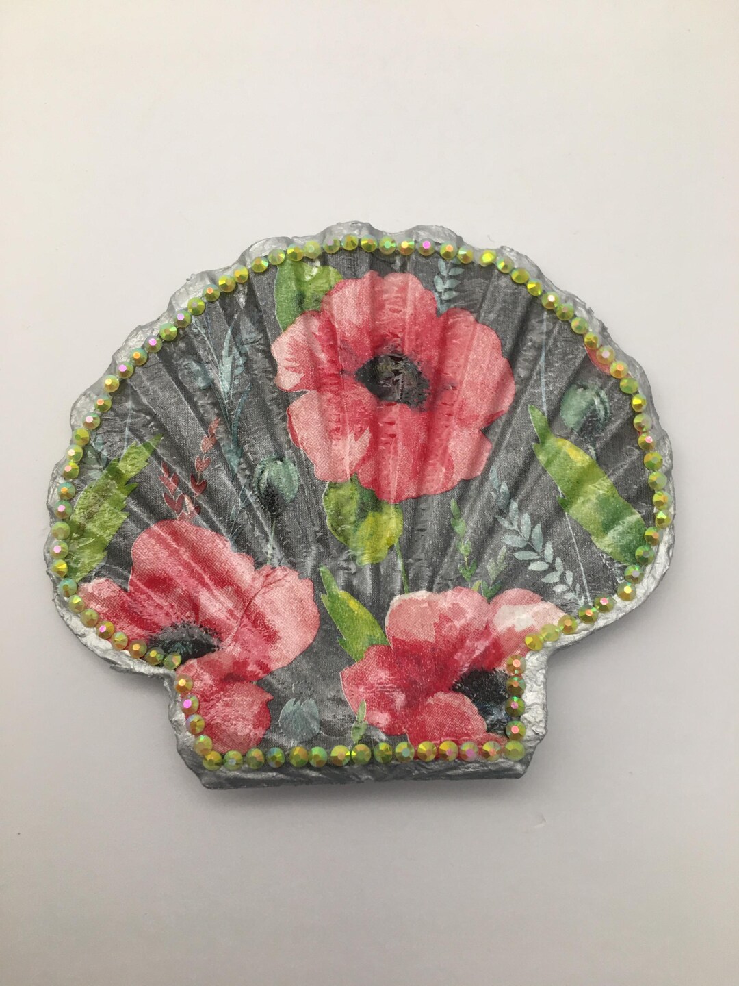Poppy Shell Poppy / Poppies Scallop Shell Trinket Key Tray: Hand Decorated Silver ...