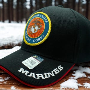 United States Marine Corps Hat – Adjustable Cap for USMC Veterans – Marines Hat. USMC Hat. Gift for Dad. Marines The Few the Proud Black Hat