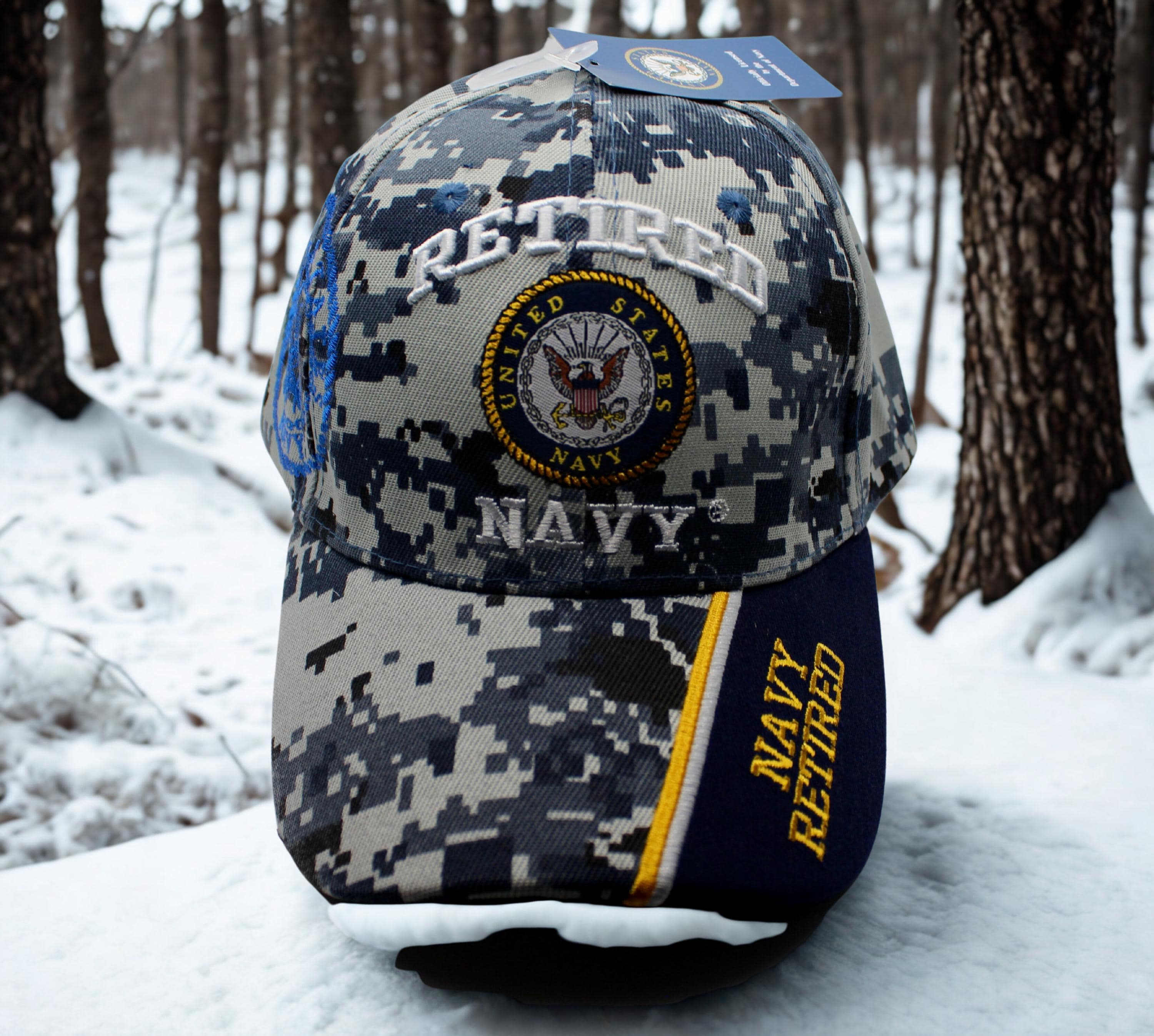 退役したアメリカ海軍の迷彩柄帽子。退役軍人への贈り物。刺繍入りの