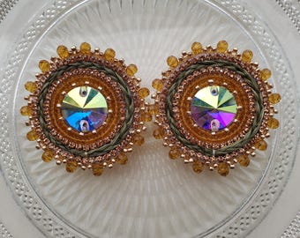 Topaz Rivoli Sweetgrass Earrings | Beaded Earrings | Indigenous Art | Indigenous Beadwork | Sweetgrass