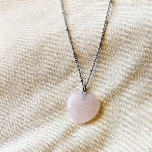 Rose Quartz Necklace, Pink Heart Shaped Pendant, Pink Quartz Necklace, Handmade Valentines Gift for Her image 2