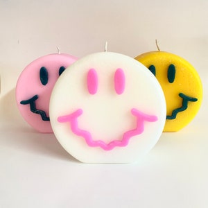 Smiley Face Candle - Candle Mold, Aesthetic Room Decor, Trendy Candle, Cool Candle, Smile Face Candle, Modern Candle