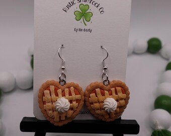 pie earrings, food earrings, food jewelry, thanksgiving jewelry, thanksgiving earrings, holiday earrings, mini food jewelry, pie jewelry