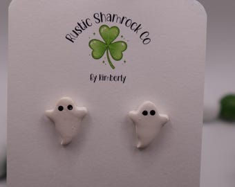 ghost earrings, cute ghost jewelry, ghost stud earrings, polymer clay earrings, halloween earrings, earring studs, ghost studs