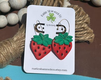 Strawberry earrings, fruit earrings, handmade earrings, summer earrings, clay earrings, strawberry jewelry