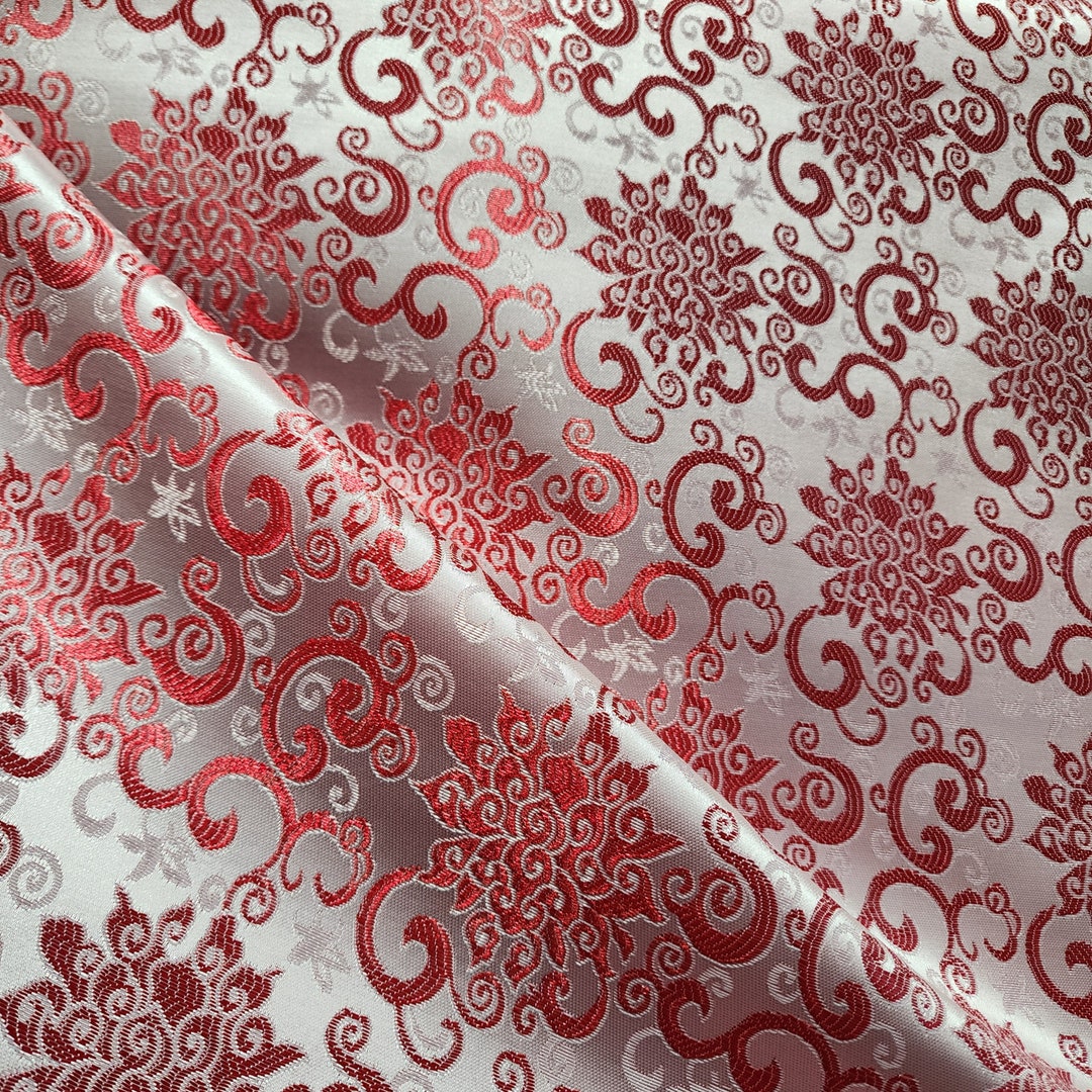ベスト・イン・ブロケード/Best in Brocade Crimson and gold brocade - SARTOR BOHEMIA