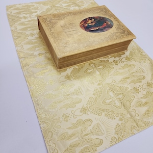 Ivory Gold Liturgical Prayer Table Cloth Catholic Christian 2 Sizes Crosses Runner Holy Icon Catechesis Oratory Veils Angels Host Cups - 225