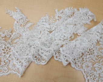 Light Ivory Lace Trim Fabric - Narrow lace - Off white - Bridal - Headband - Necklace - Floral - Scalloped - Wedding & Veil - STYLE 222