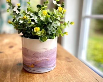 Medium planter