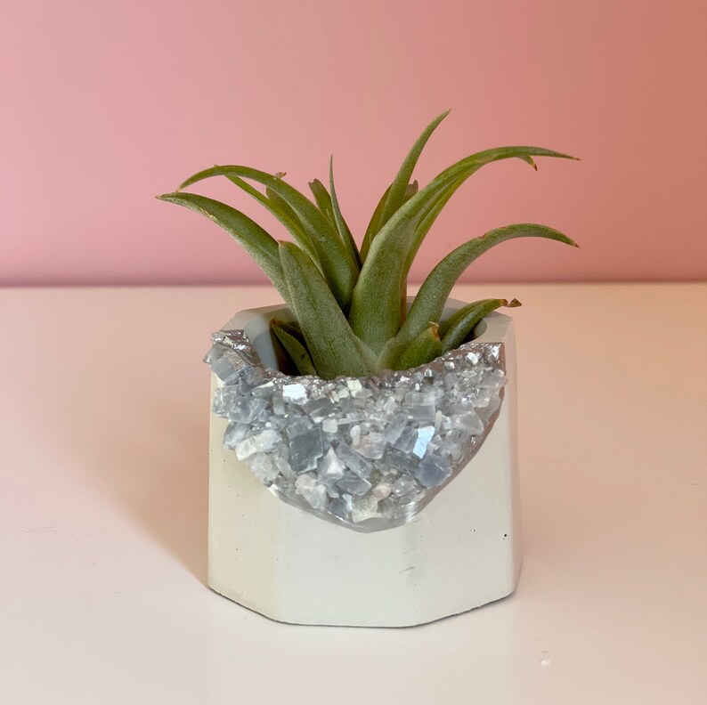 Geode Planter | Plant Pot | Cement Planter | Candle Holder Geode Planter | Plant Pot | Cement Planter | Candle Holder