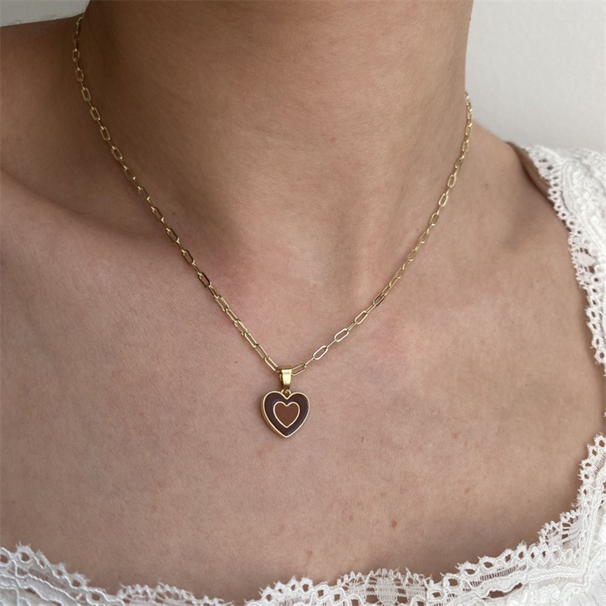 Cute Heart Necklaces for Women Trendy 14K Gold Open Heart Necklace Dainty  Gold Heart Pendant Necklace Aesthetic Jewelry for Teen Girls